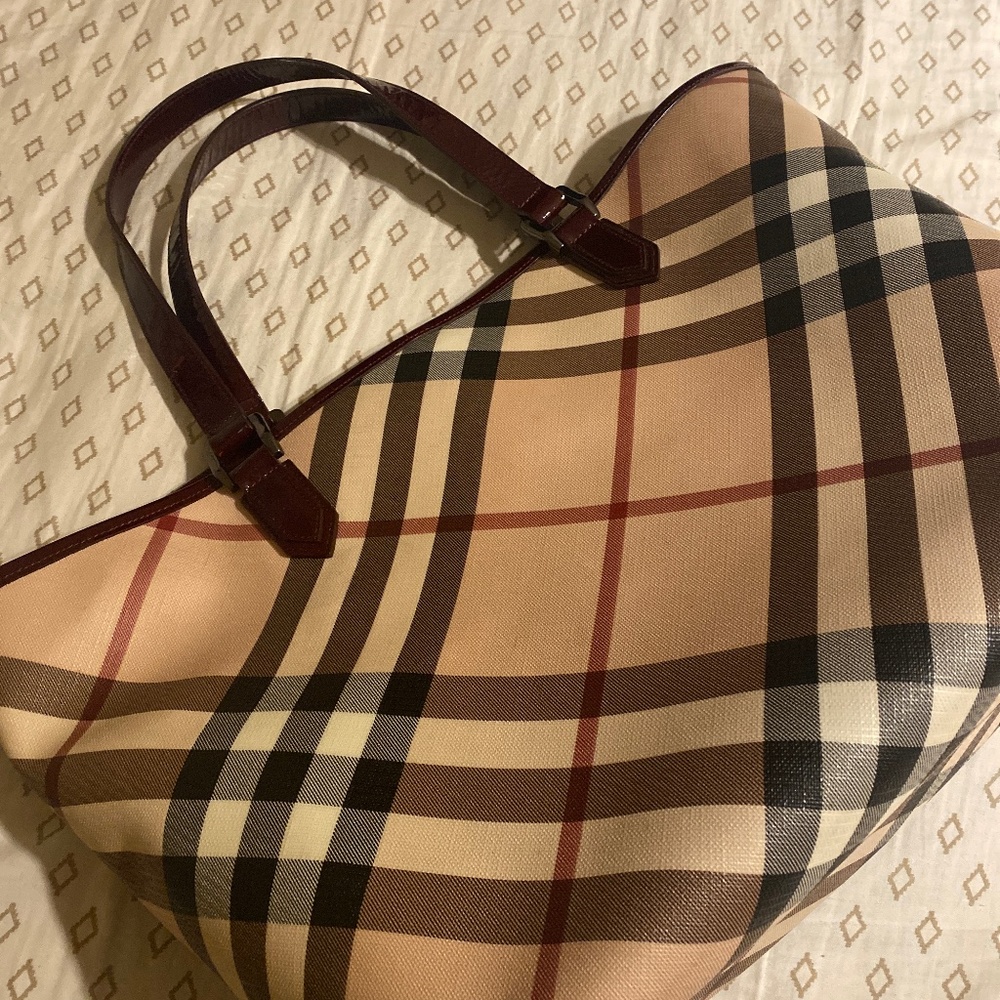 Burberry Nova Check Tote